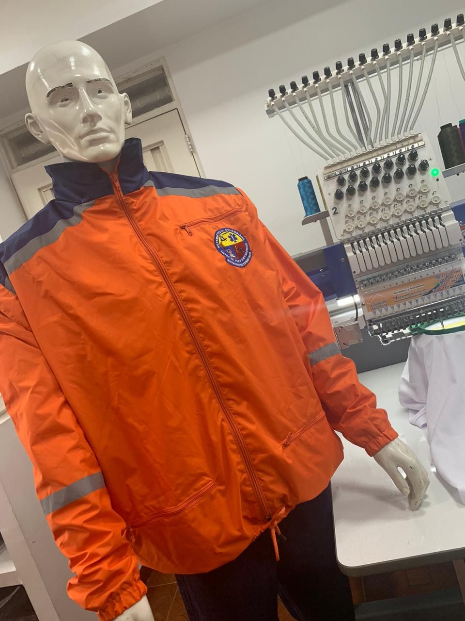 CHAQUETA DEFENSA CIVIL NUEVO REGLAMENTO